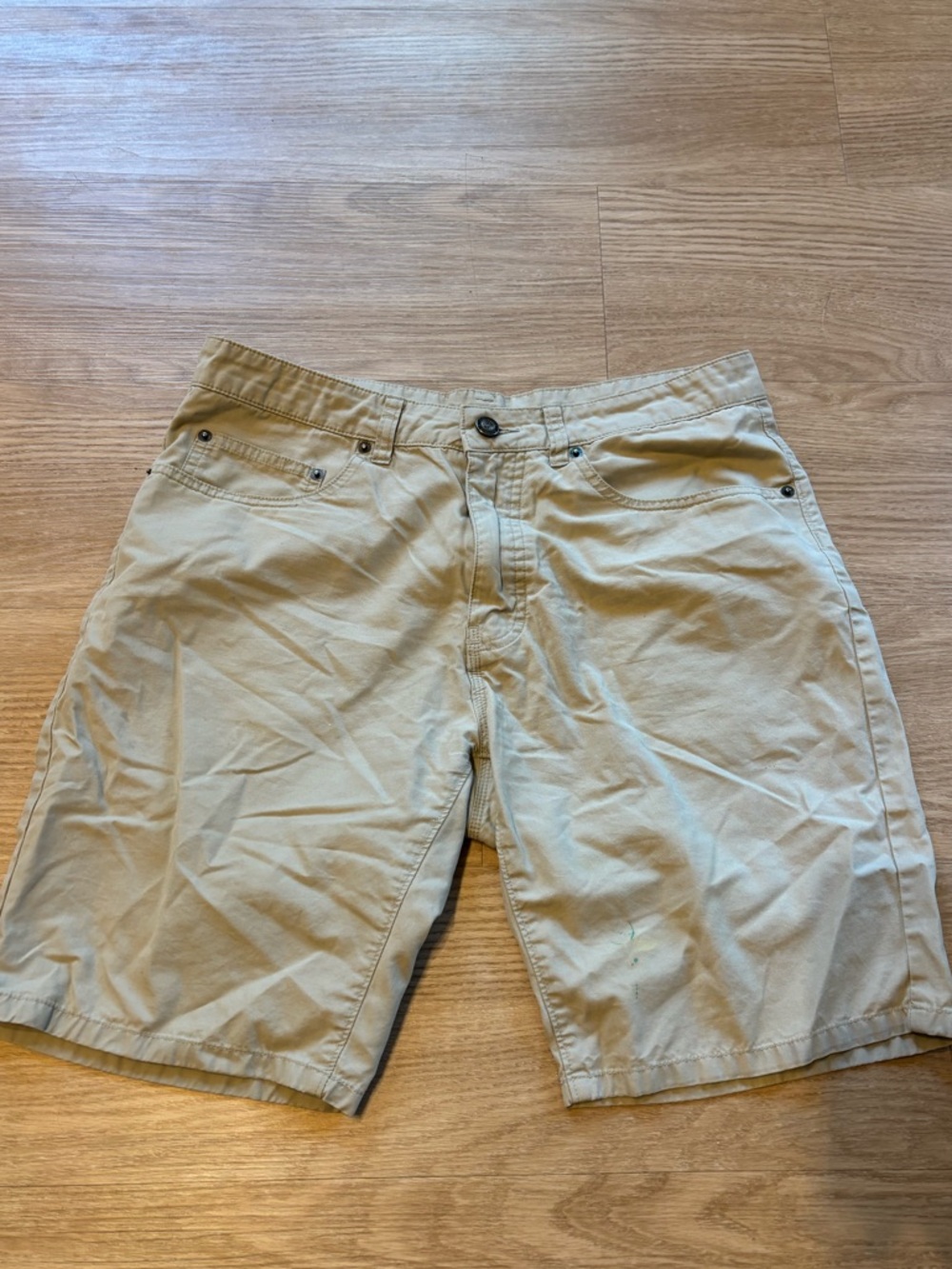 Patagonia Men’s Sz 33 Waist(Measures 32) 100% Organic Cotton Chino Shorts Read*